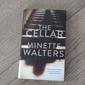 The Cellar by Minette Walters Paperback